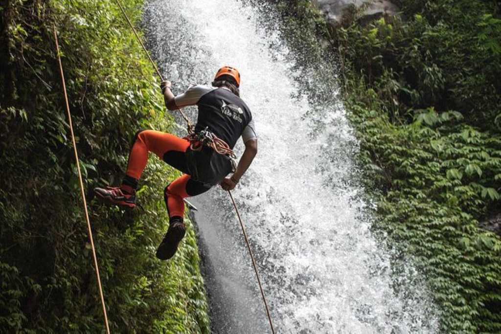 canyoneering di curug cikondang