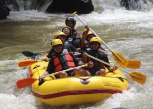 harga paket dan tempat rafting di bogor