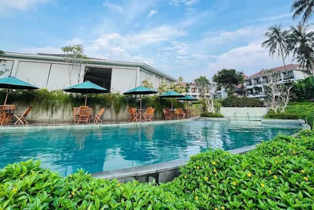 hotel dekat rafting cisadane