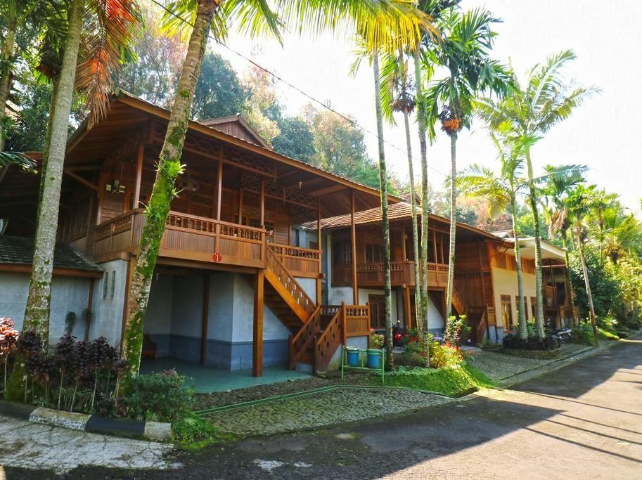 villa dan resort di puncak untuk acara family gathering